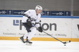 Michael Pastori sous les couleurs de son club formateur, Ambri-Piotta.